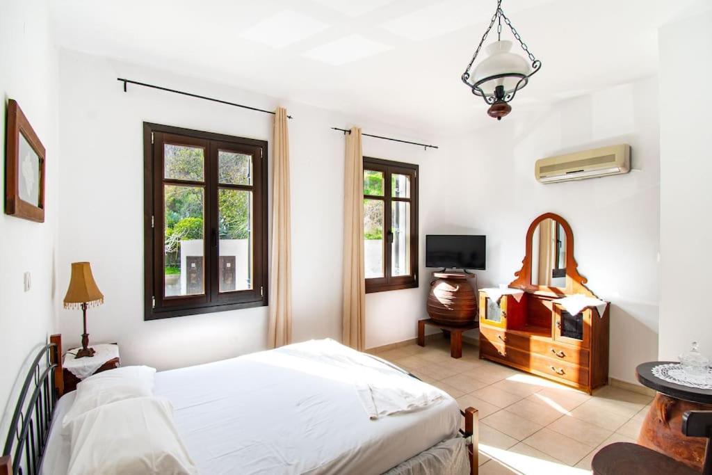 Pali Sea View Apartment Bagian luar foto